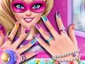 Jogo Manicure boneca super-herói  online