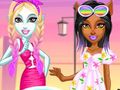 Jogo Férias de verão das garotas monstro  online
