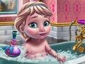 Jogo Baby Ice Queen: diversão no banho  online