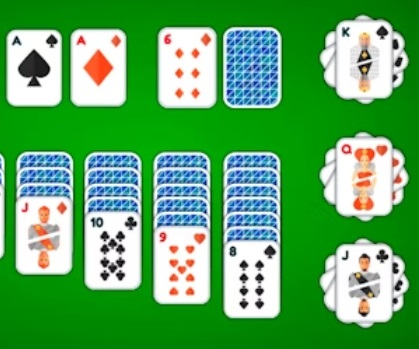 Jogo Paciência Klondike 4 naipes  online